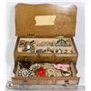 Image 1 : VINTAGE JEWELRY IN OLD WOODEN BOX