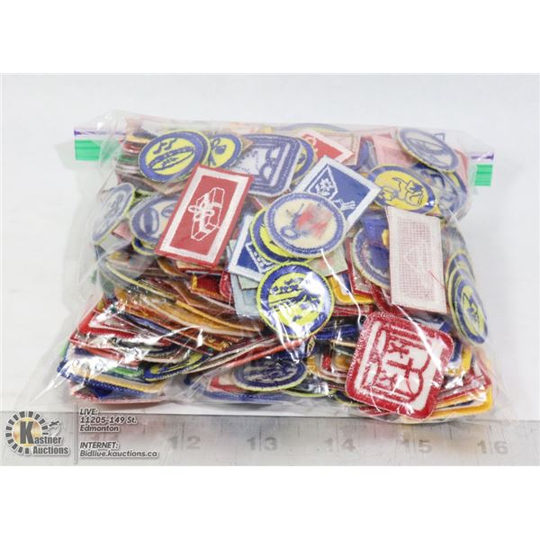 BAG OF VARIOUS MINI BADGES