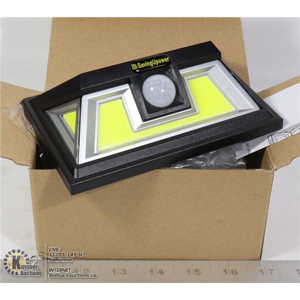 LOT OF 2 NEW SOLAR SECURITY LED LIGHTS