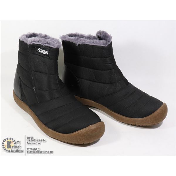 SIZE 44 SLIP ON BOOTS