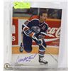 Image 1 : 8X10 CRAIG MACTAVISH AUTOGRAPHED PHOTO. LIVE INK