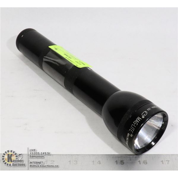 MAG-LITE ORIGINAL 10" FLASHLIGHT