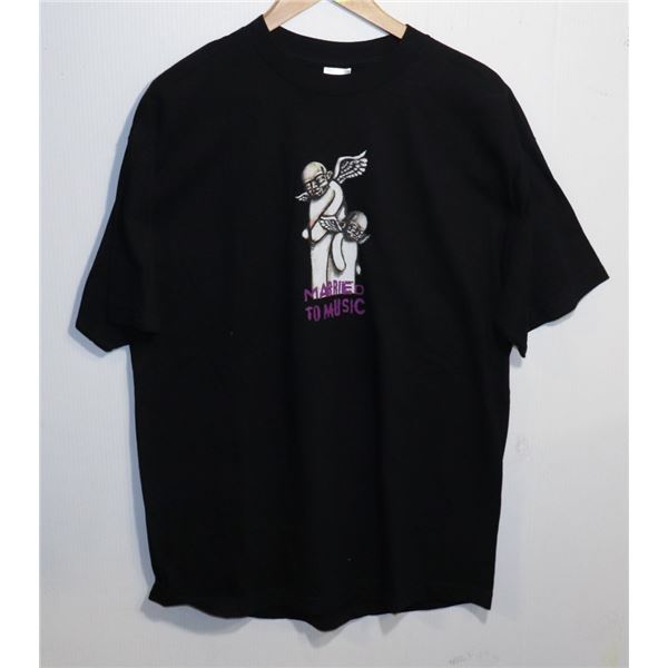 NEW MARRIED TO MUSIC T-SHIRT SIZE X-LARGE
