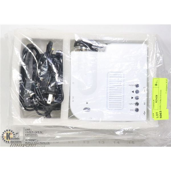 MINI PROJECTOR(TESTED)