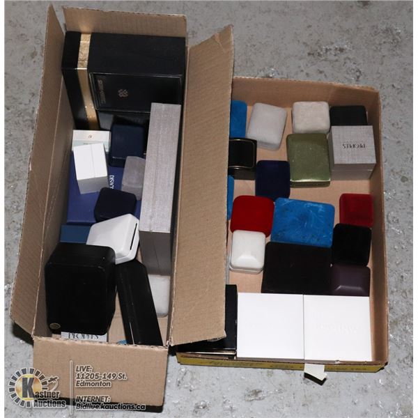 LOT OF ASSORTED JEWEL BOXES. RING, NECKLACE AND