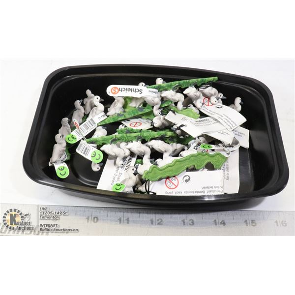 MUTE CYGNET SWANS SCHLEICH DOZEN