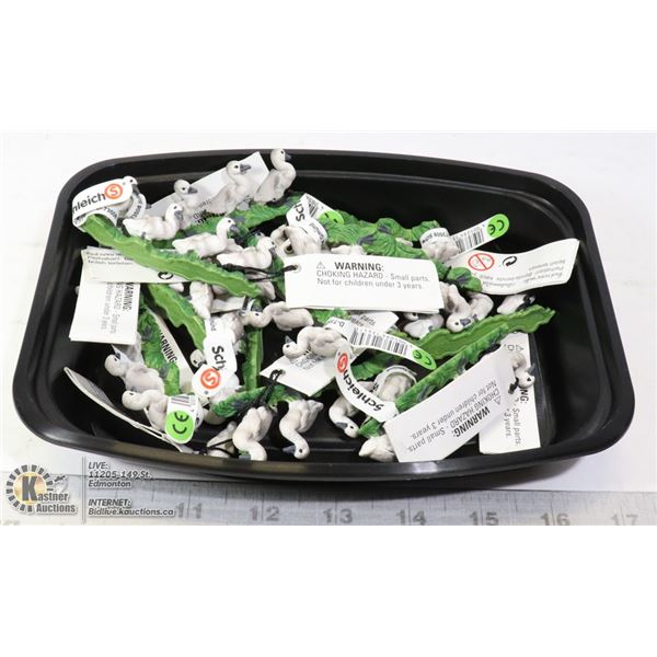 MUTE CYGNET SWANS SCHLEICH DOZEN