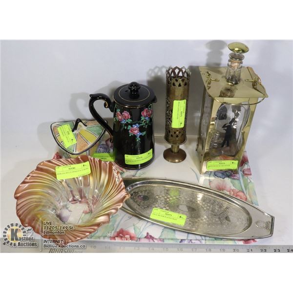 LARGE BUNDLE OF COLLECTIBLES INCLUDING