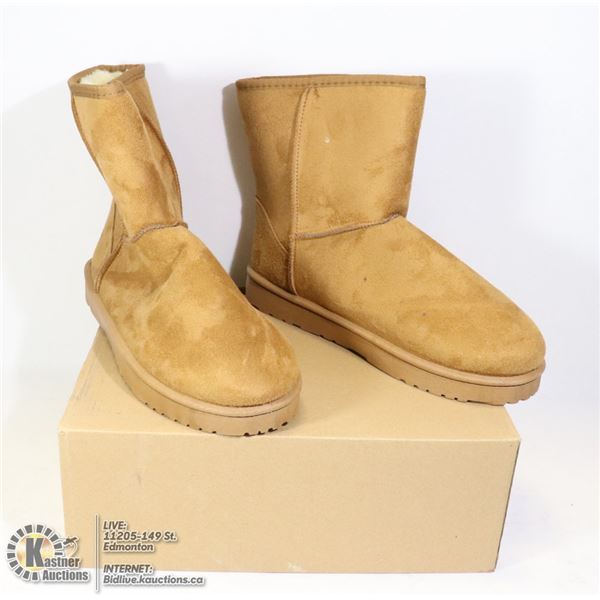 NEW WOMENS BOOTS SIZE 43