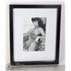 Image 1 : 1940'S VINTAGE BETTIE PAGE POST CARD