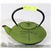 Image 1 : CAST IRON TEA POT
