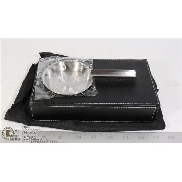 ASH-YH-226 BLACK LEATHER ASHTRAY WITH DRAWER