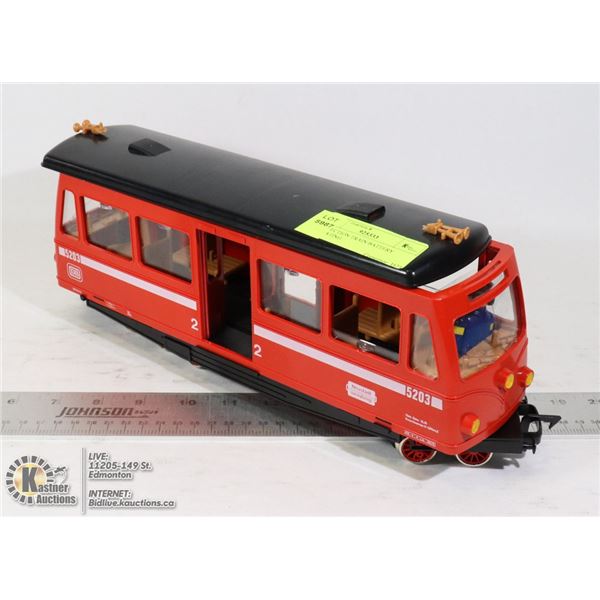 COLLECTION TRAIN BATTERY OPERATING