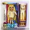 Image 1 : RAINBOW HIGH DOLL WITH ACCESSORIES