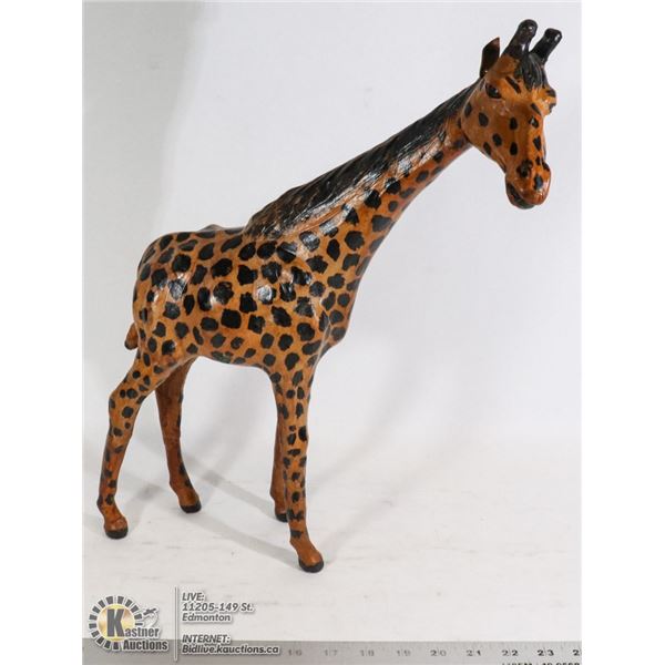 HAND CRAFTED LEATHER GIRAFFE FIGURE