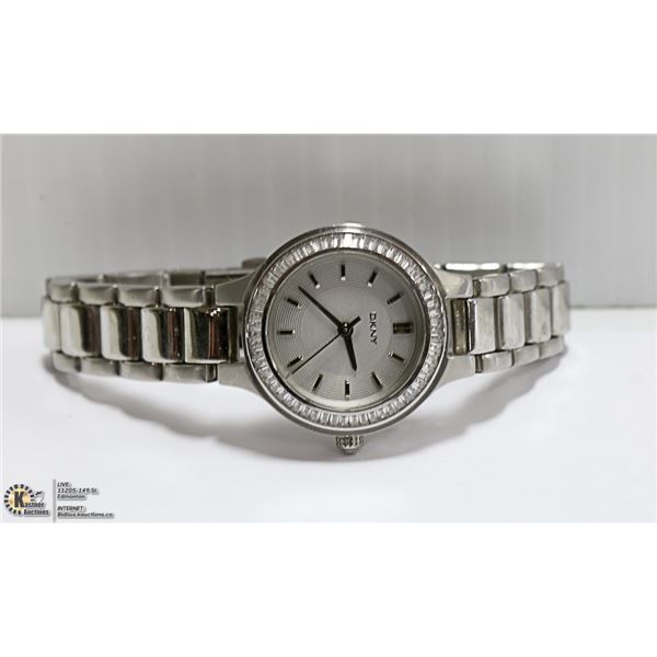 NEW DKNY STAINLESS STEEL LADIES WATCH