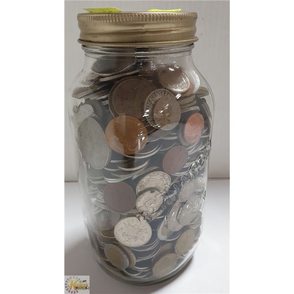 JAR OF LATIN AMERICA COINS MIXED 3.9KGS 8.6LBS.