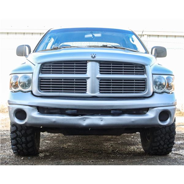 2004 DODGE RAM