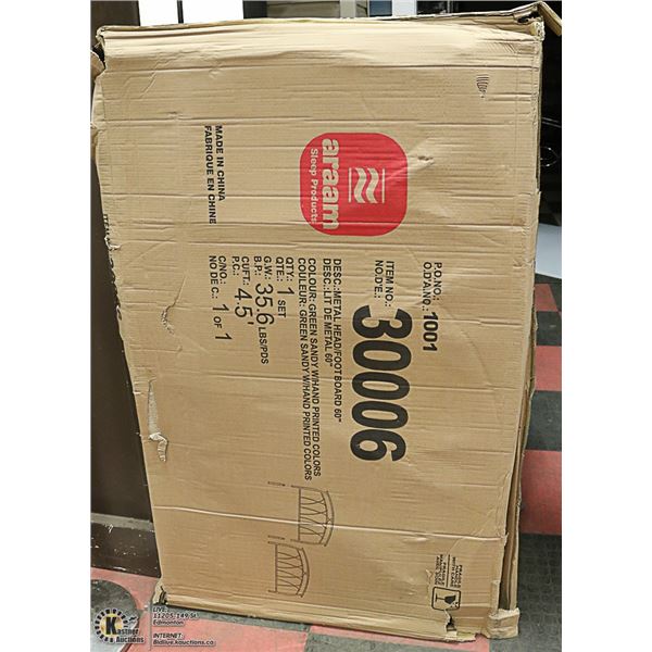 NEW OLD STOCK METAL QUEEN SIZE HEAD & FOOT BOARD