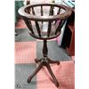 Image 1 : VINTAGE WOOD PLANT STAND 29" TALL