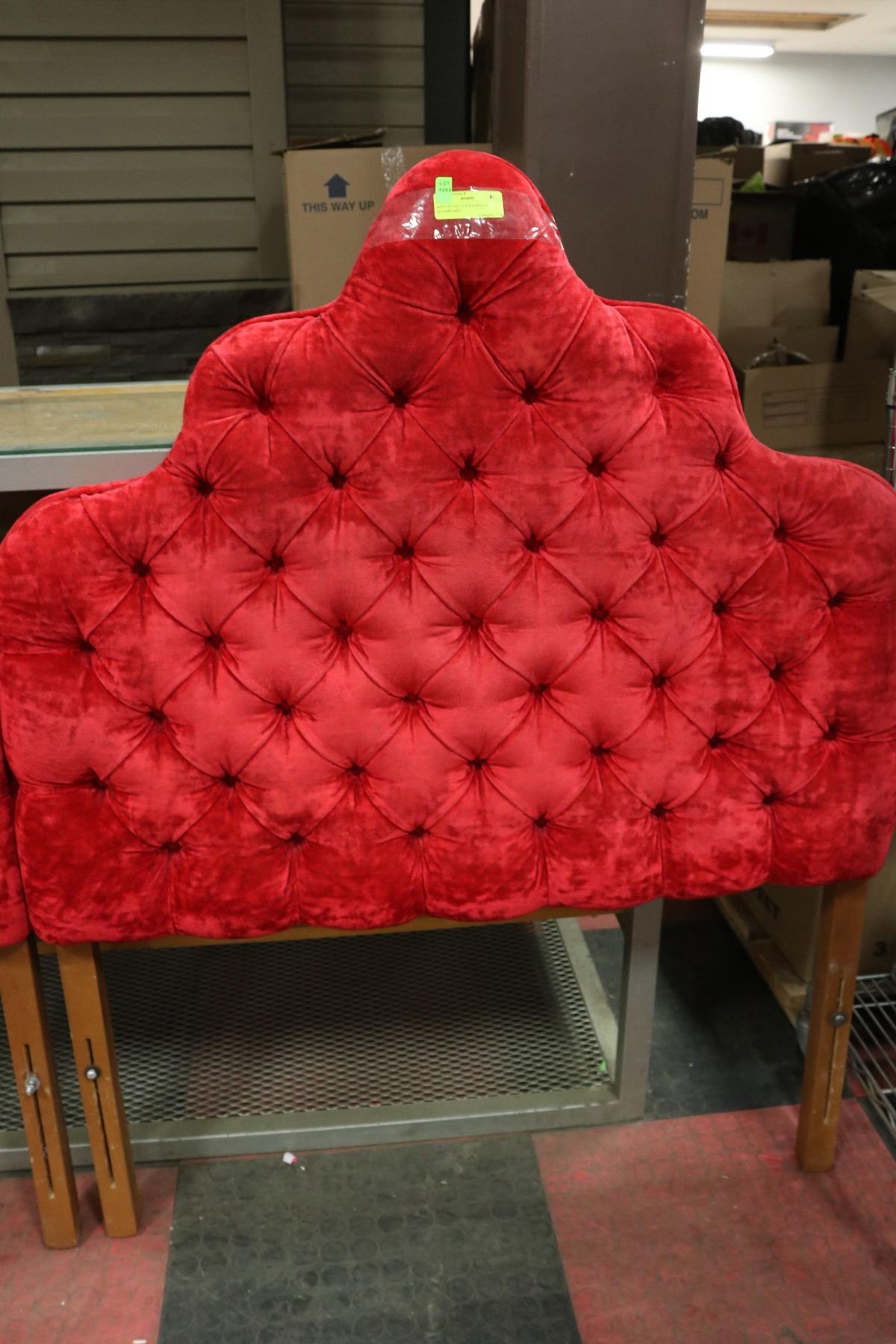 RED VELVET TUFTED SINGLE HEADBOARD