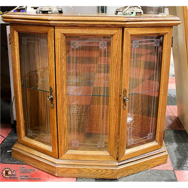 OAK DISPLAY CRADENZA 32" X 12" X 30"