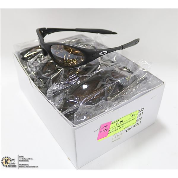 BOX OAKLEY STYLE SMOKE BLACK DESIGNER SUNGLASSES