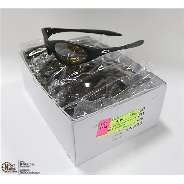 BOX OAKLEY STYLE SMOKE BLACK DESIGNER SUNGLASSES