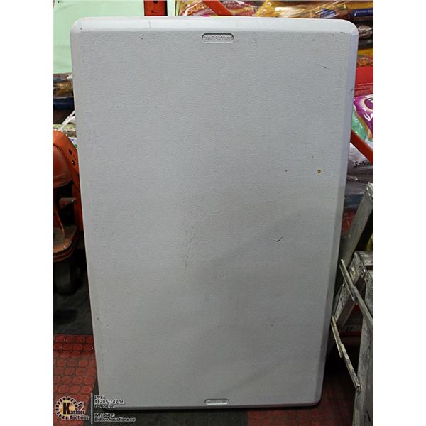 PICNIC TABLE AND TUCK AWAY BENCHES 44" X 26"