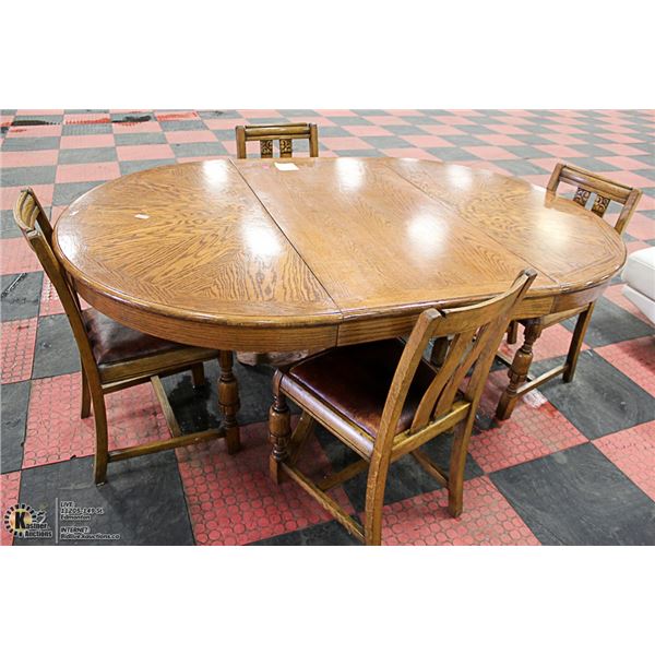 SOLID OAK DINGING TABLE WITH 4 OAK CHAIRS