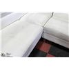 Image 2 : WHITE CORNER 2 SECTION COUCH