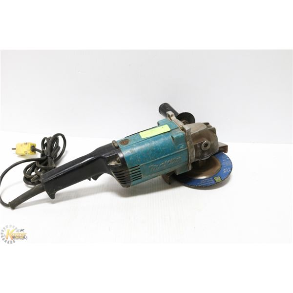 HEAVY DUTY MAKITA GRINDER