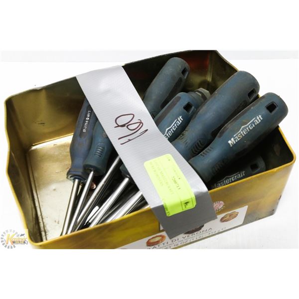 LOT OF MASTERCRAFT SCREWDRIVERS