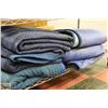 Image 1 : LOT OF 5 MOVING BLANKETS