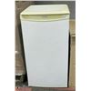 Image 1 : DANBY MINI-FRIDGE