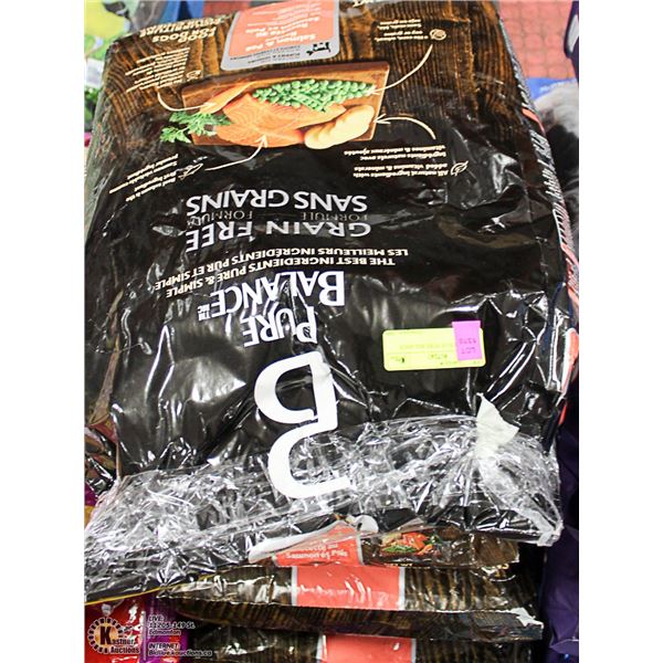 FIVE 14KG BAGS OF PURE BALANCE DOG FOOD