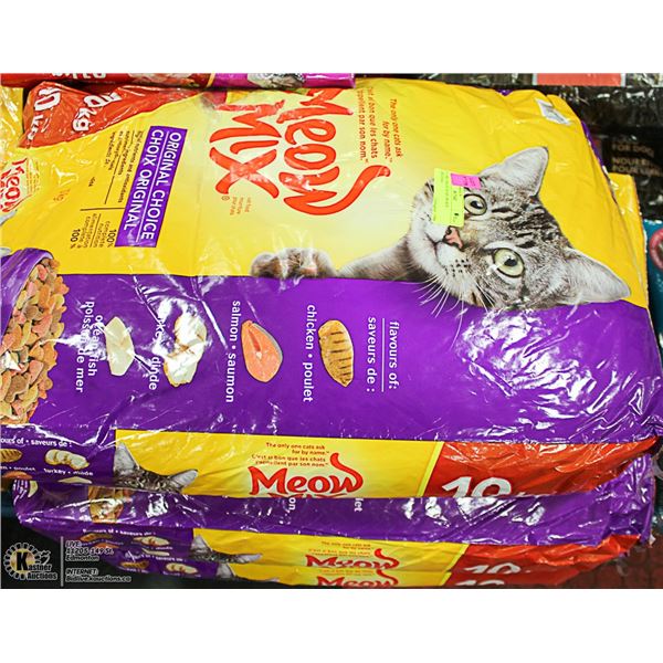FOUR 10KG BAGS OF MEOW MIX ORIGINAL CAT FOOD
