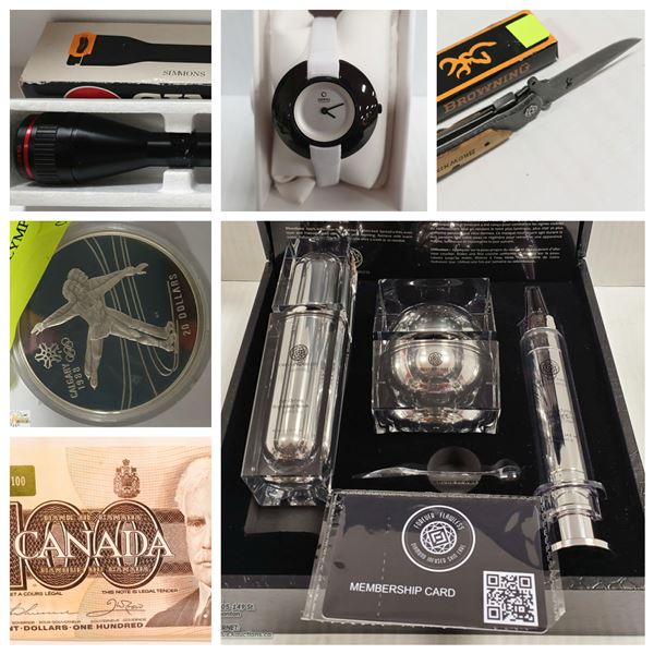 FEATURED SHOWCASE COLLECTIBLES