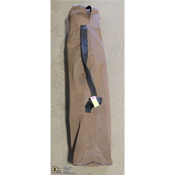 CAMP CHAIR WITH FOOTREST