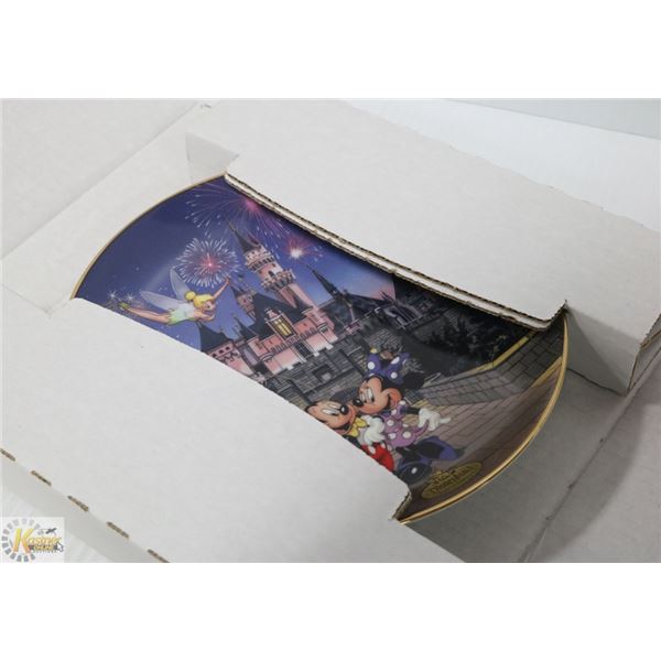 DISNEY "SLEEPING BEAUTY'S CASTLE" LTD ED COLLECTOR