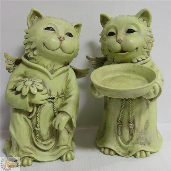 BOX W/ 2 CAT ANGELS GARDEN DECORS (1 HAS