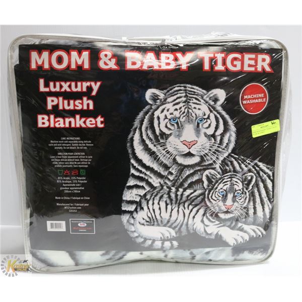 MOM & BABY TIGER LUXURY PLUSH BLANKET -