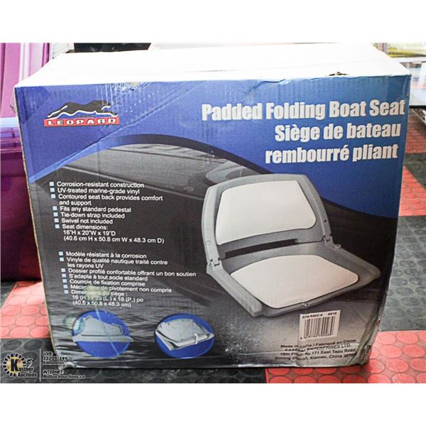 NEW IN BOX LEOPARD SWIVEL BOAT SEAT
