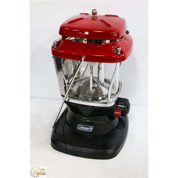 COLEMAN LANTERN 2 MANTLE INSTA START IN CASE