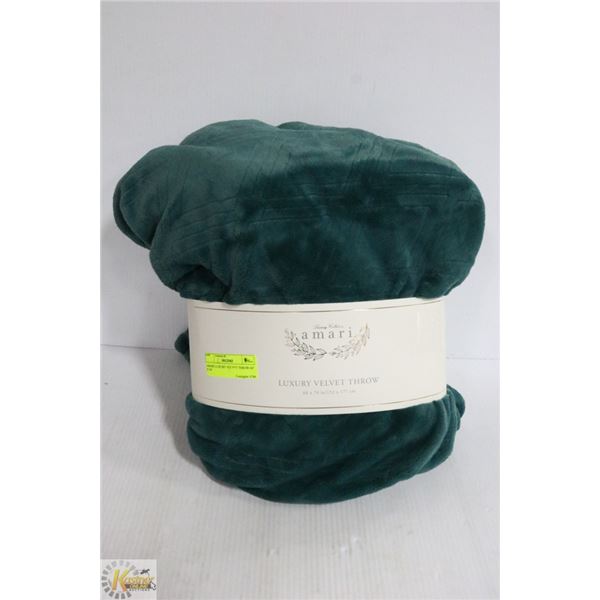 AMARI LUXURY VELVET THROW 60" X 70"