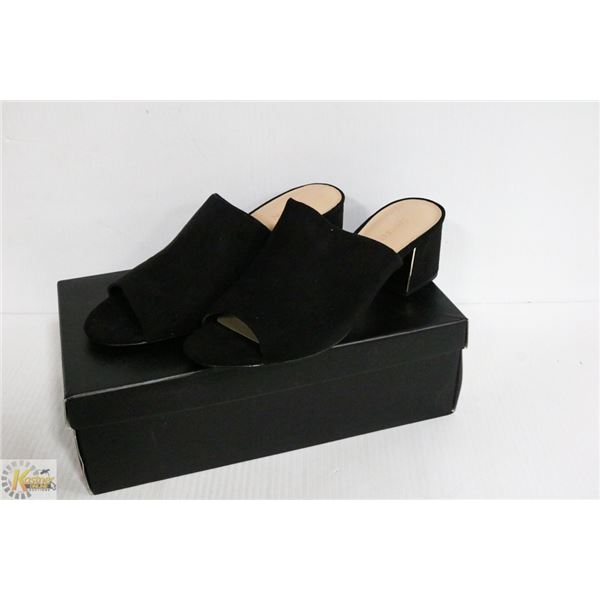 NEW PAIR OF EXPRESSION BLACK FAUX SUEDE OPEN