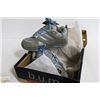 Image 1 : NEW GENUINE BUM LADIES SIZE 7 RUNNERS -