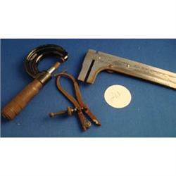 Dice maker’s measuring tool