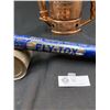 Image 2 : Vintage 1 Pint Swing Spout Can And Fly-Tox Sprayer