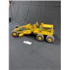 Image 2 : Vintage Marx Lumar Yellow Power Grader